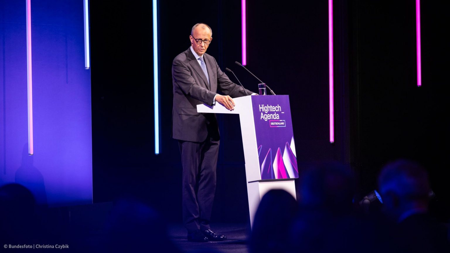 Bundeskanzler Friedrich Merz bei einer Rede im Gasometer bei der Hightech Agenda Deutschland