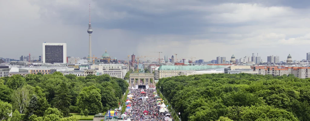 Panorama Tiergarten Berlin mit Fernsehturm